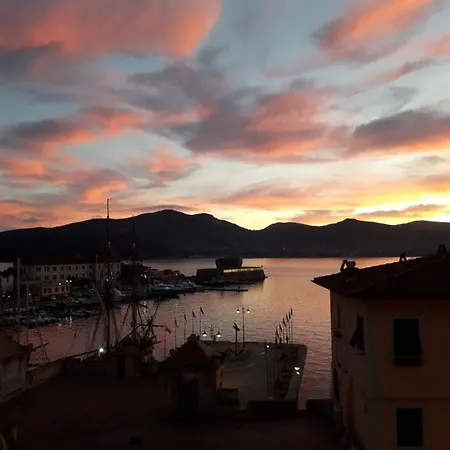 Porta Del Mare بيت ضيافة 3*