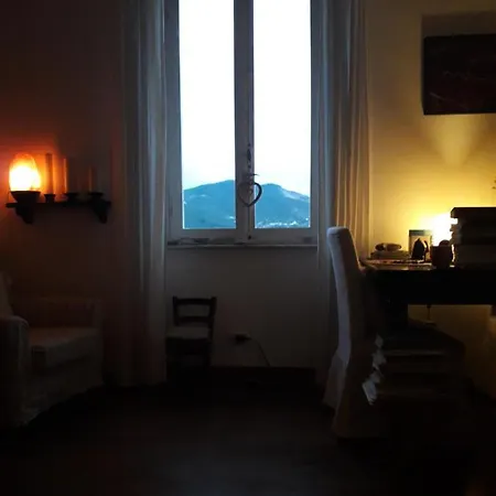 Porta Del Mare Портоферрайо